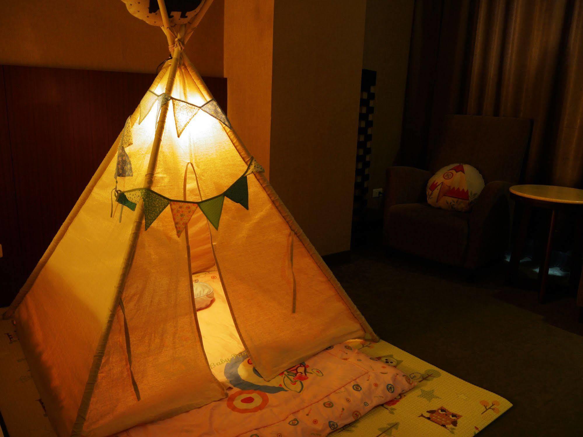 Guanko Hotel Chiayi City Exterior photo